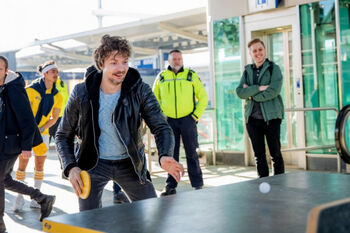 Potje pingpong op tafel van gerecycled materiaal